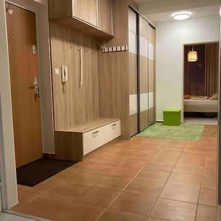 S Terasou, Bezplatne Parkovanie Apartment