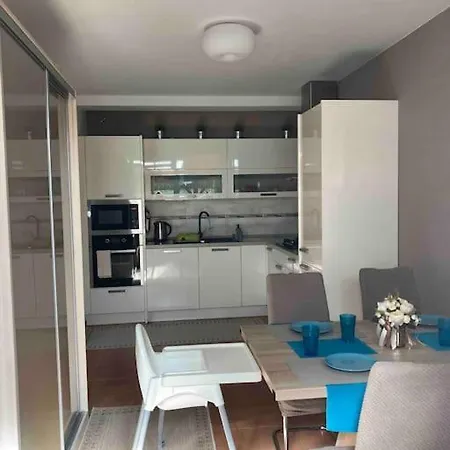 Apartment S Terasou, Bezplatne Parkovanie
