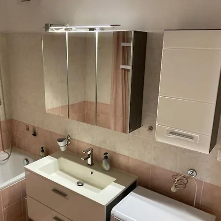 Apartment S Terasou, Bezplatne Parkovanie Bratislava
