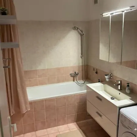 Apartment S Terasou, Bezplatne Parkovanie