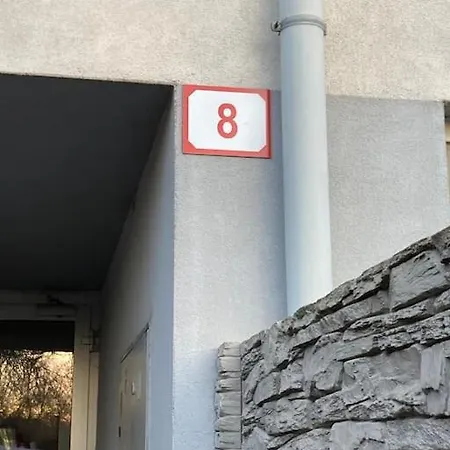 S Terasou, Bezplatne Parkovanie Daire Bratislava